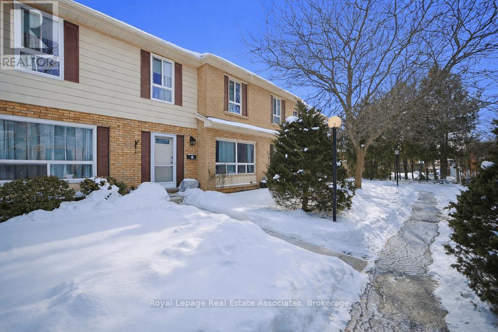 5475 Lakeshore Road 51