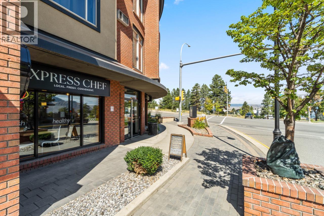 #301 795 MCGILL ROAD - 4