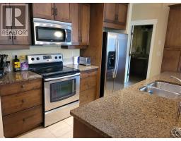 795 Mcgill Road Unit 301, Kamloops, BC V2C0B7 Photo 11
