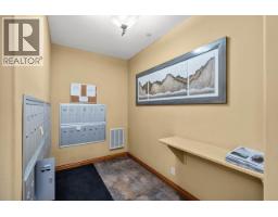 4pc Ensuite bath - 795 Mcgill Road Unit 301, Kamloops, BC V2C0B7 Photo 7