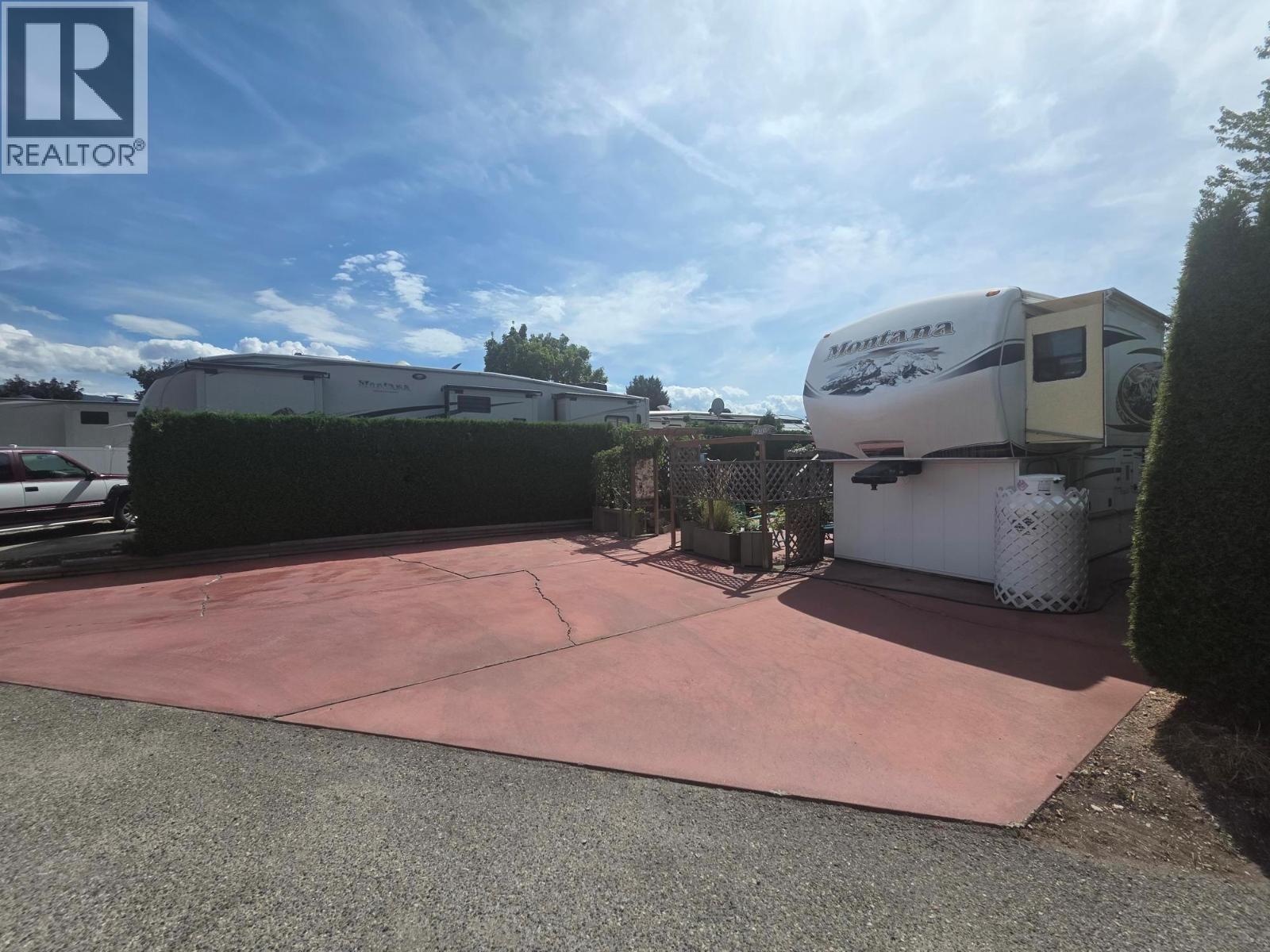 531 415 Commonwealth Road, Kelowna