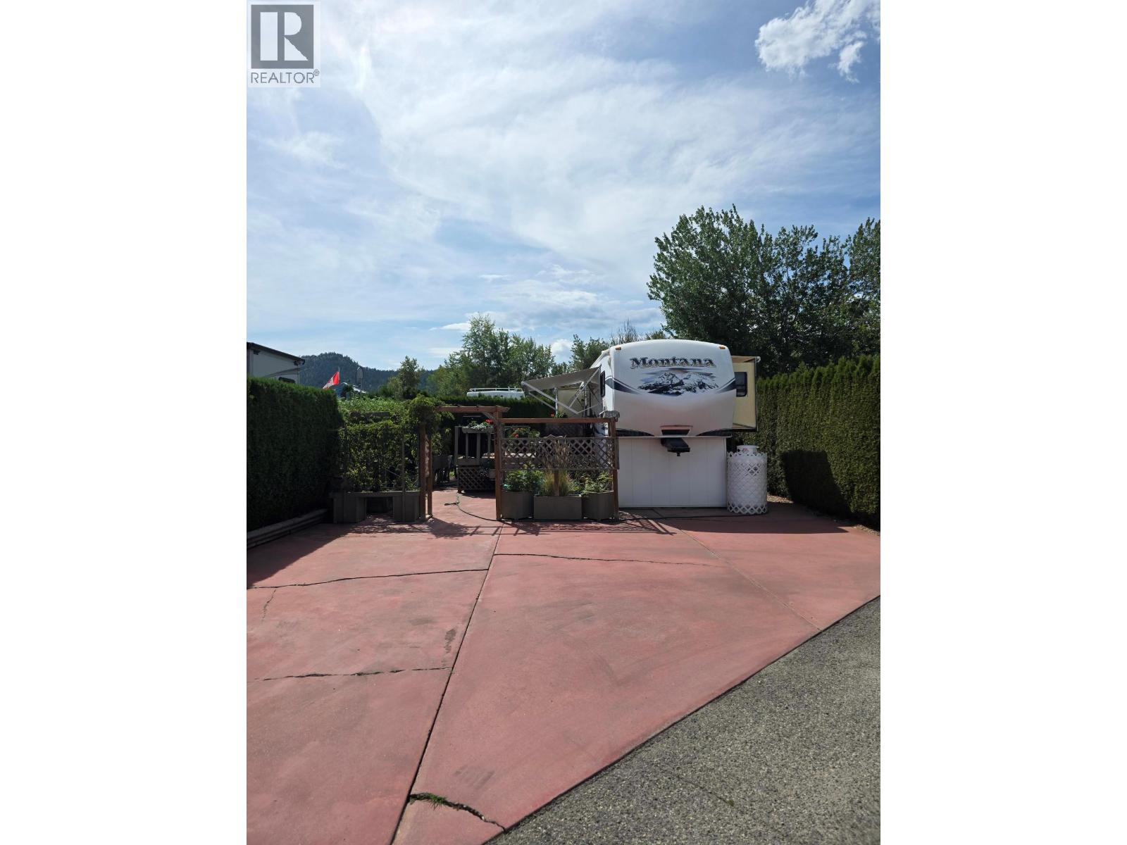 531 415 Commonwealth Road, Kelowna