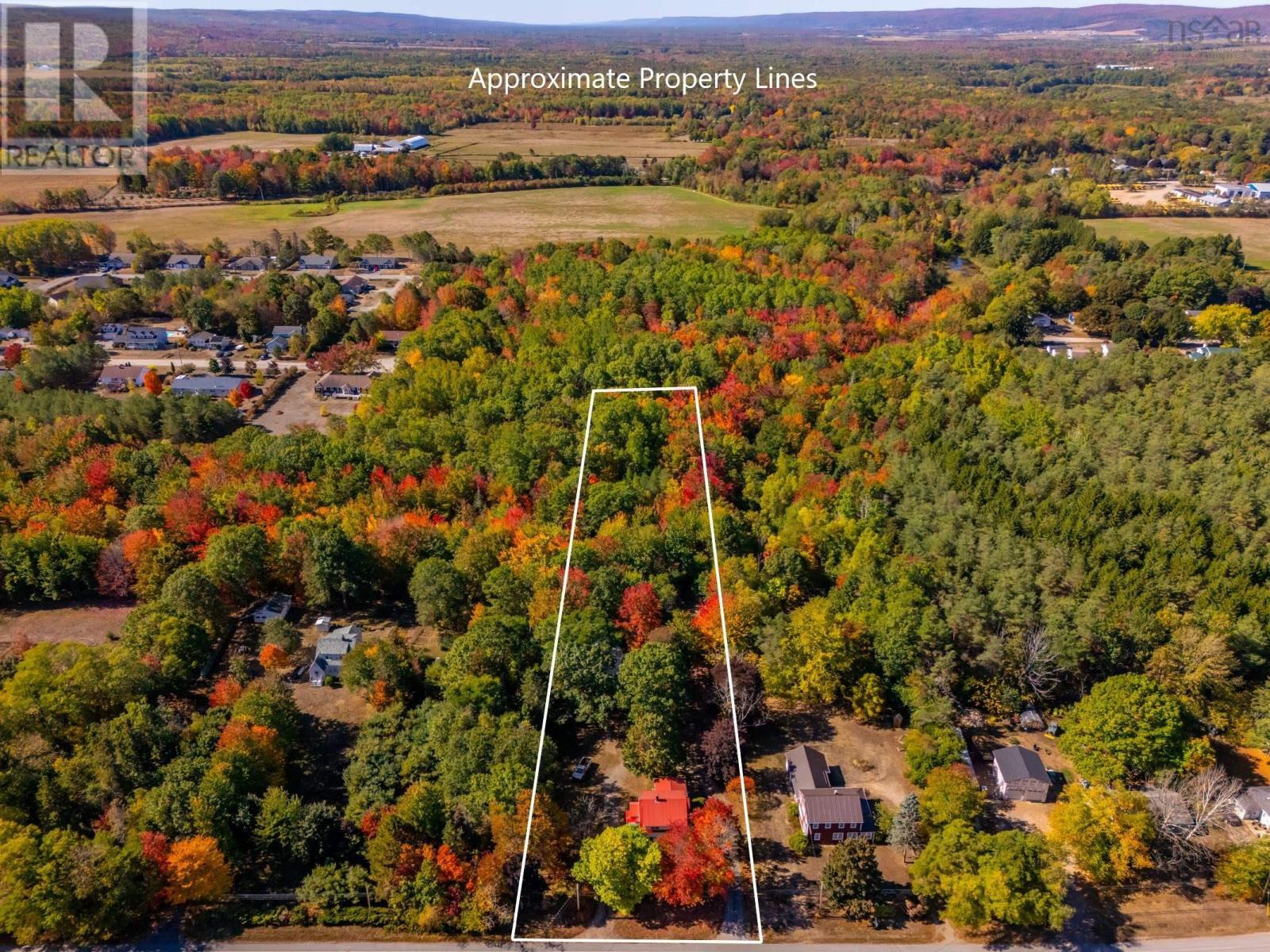 Property 38 of 39 of 9495 Highway 10