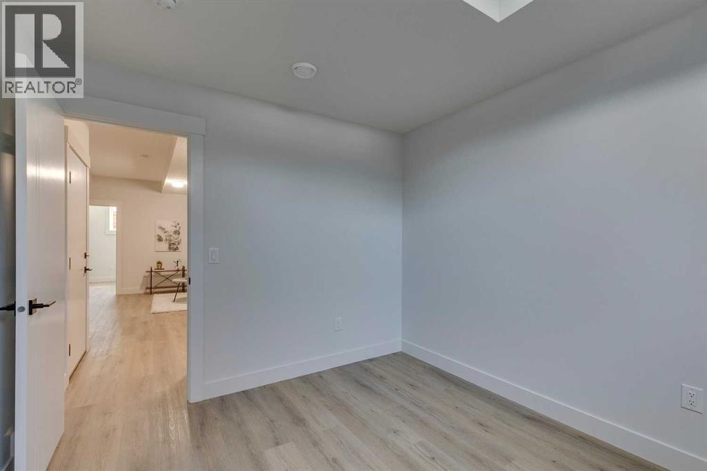 Single Family House for Sale in   Avenue NW Banff Trail Calgary 