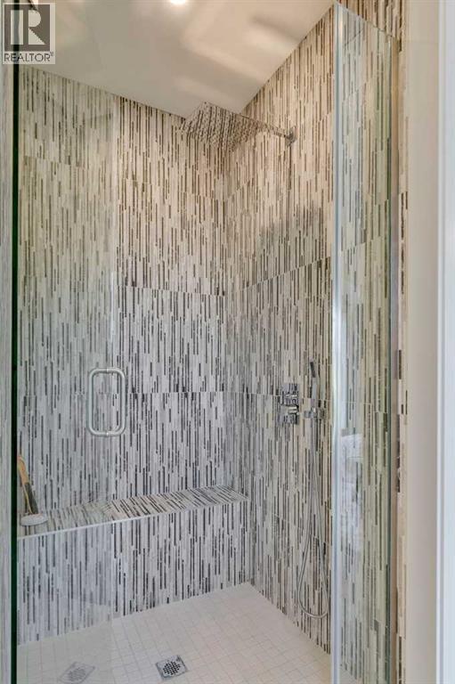 Single Family House for Sale in   Avenue NW Banff Trail Calgary 