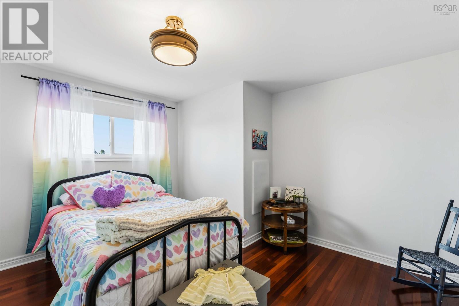 Property 23 of 47 of 93 Across the Meadow Road