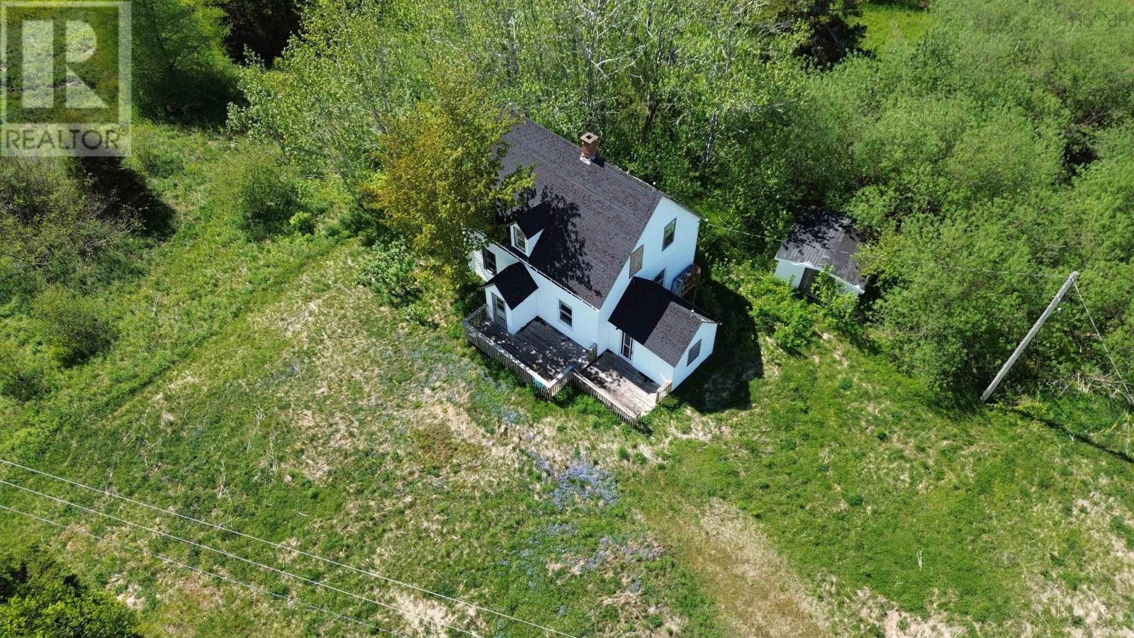 Property 7 of 8 of 592 Glencoe Road