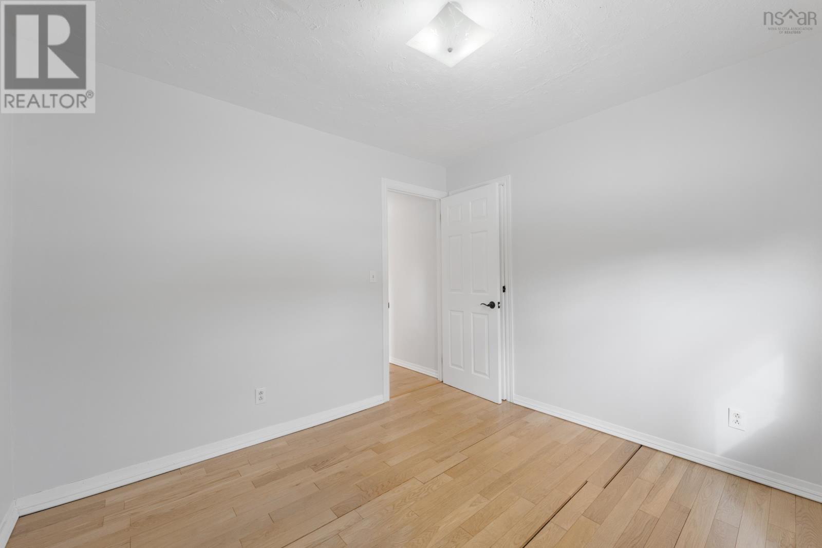 Property 22 of 43 of 8441 Hwy 101