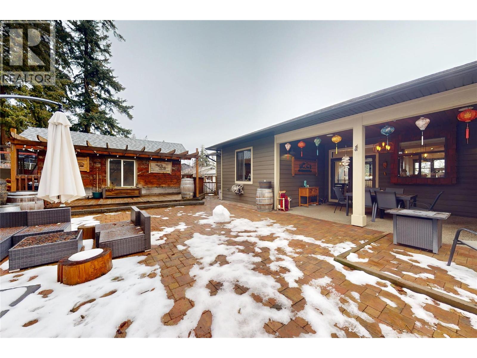 2058 Grandview Avenue - 39