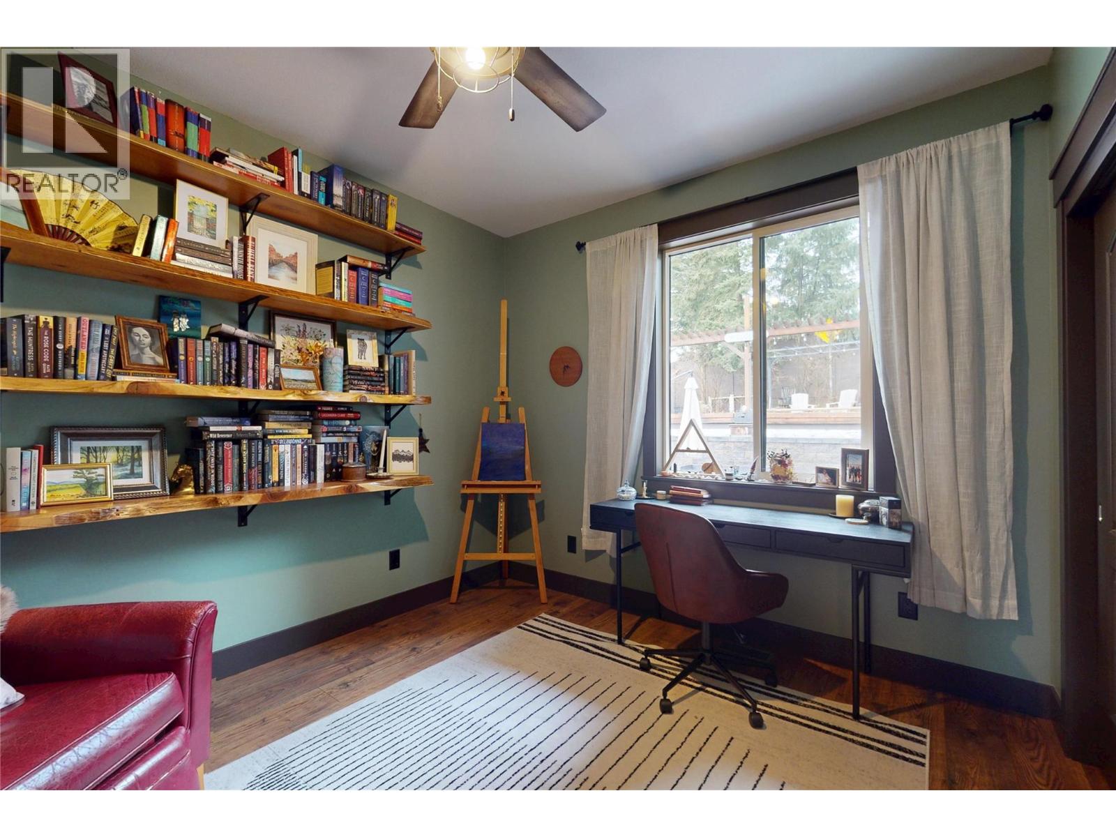 2058 Grandview Avenue, Lumby