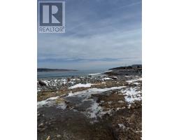 26 Bears Cove Road thumbnail 2