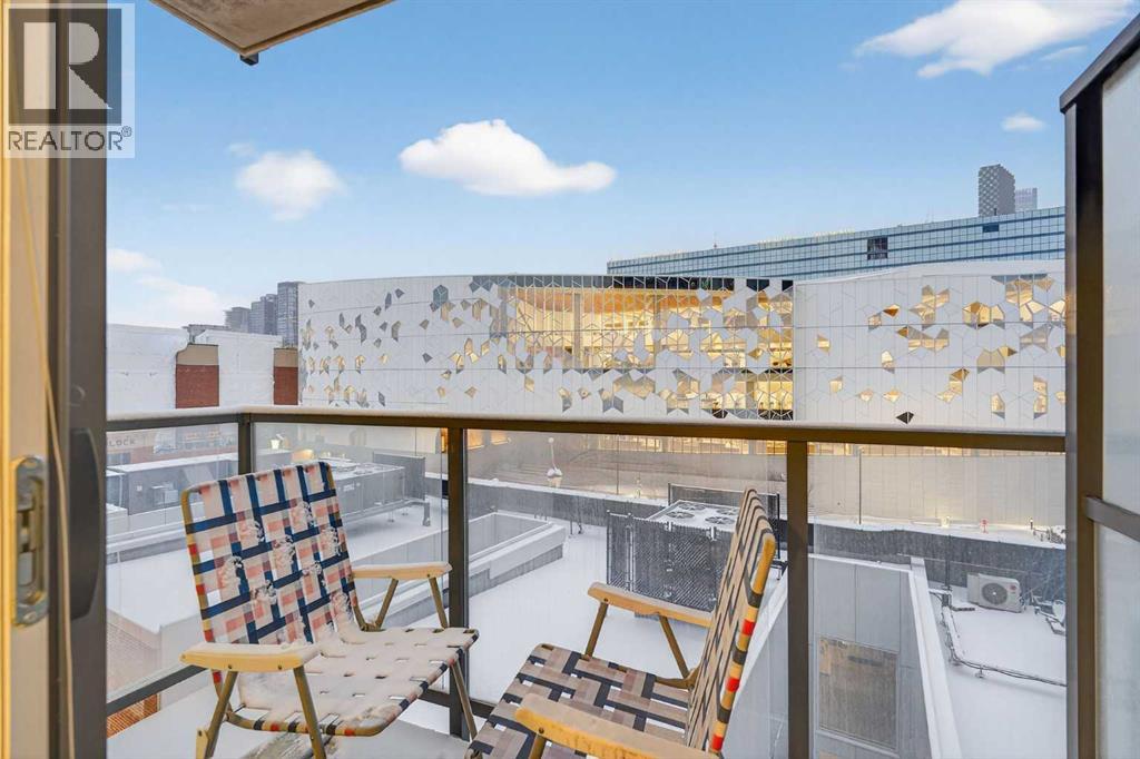 Single Family House for Sale in    Avenue SE Downtown East Village Calgary 