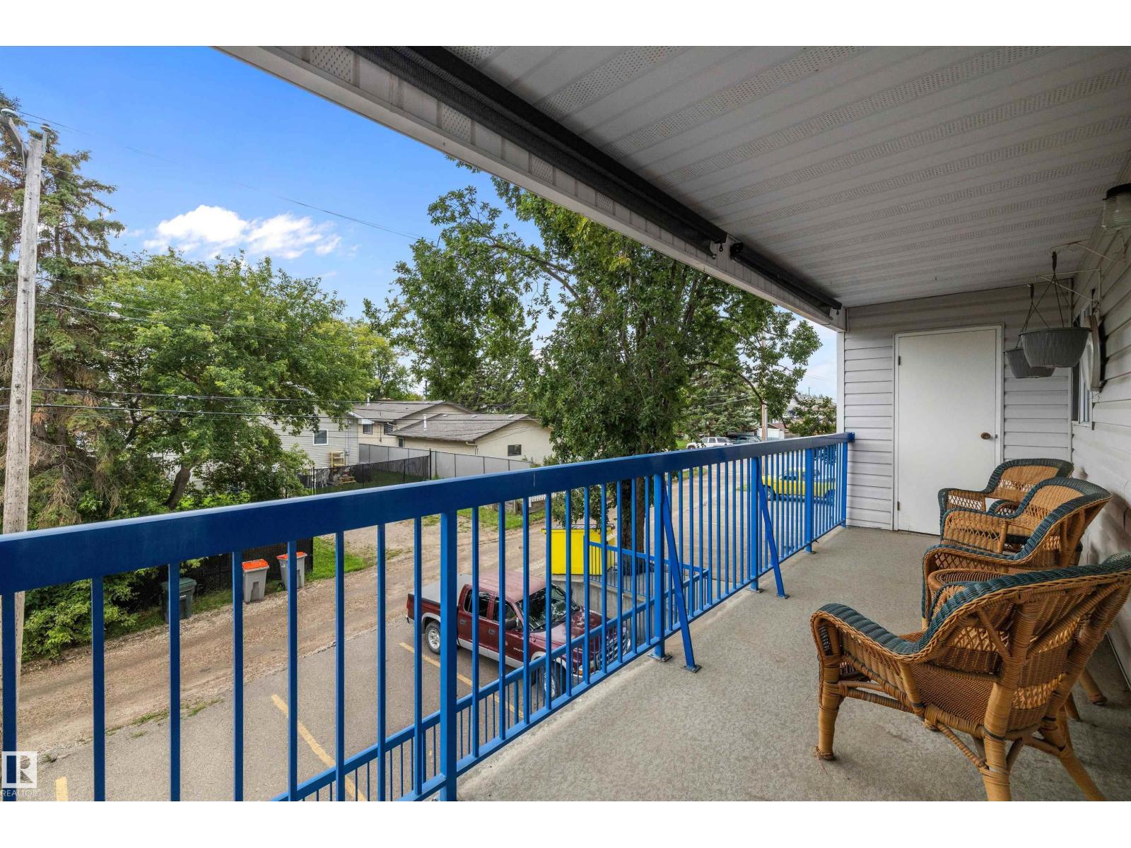 #101 4812 51 AV, Stony Plain