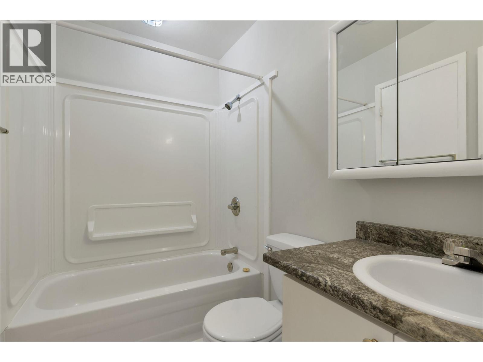 21 1809 40 Avenue, Vernon