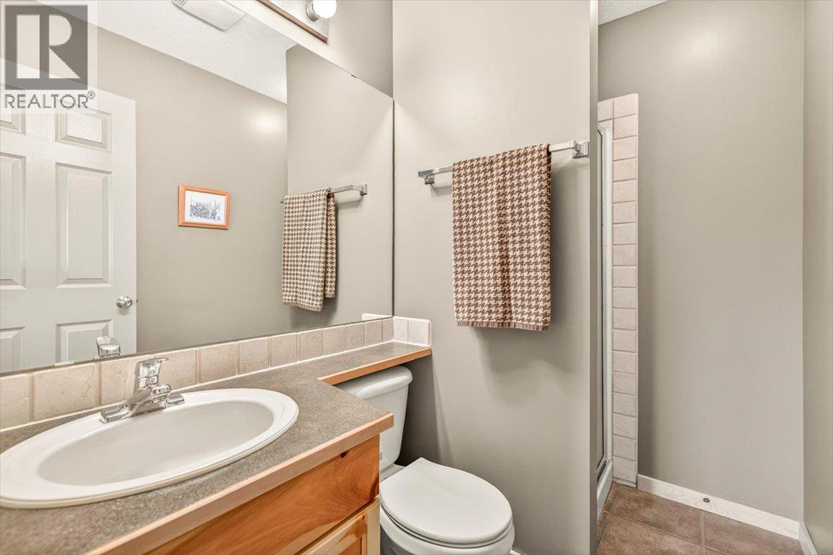 8 Creek Place Unit# A, Fernie