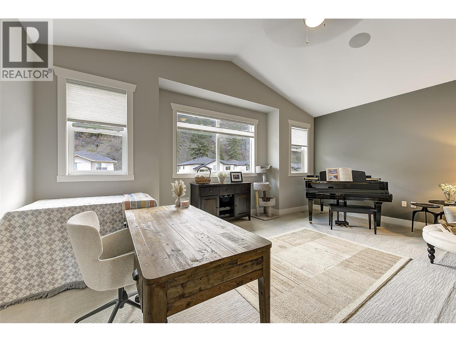  3082 Riesling Way, West Kelowna