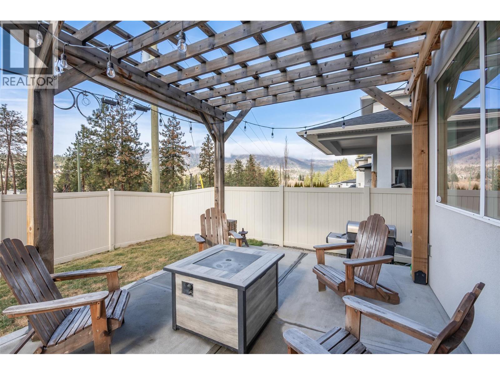  3082 Riesling Way, West Kelowna