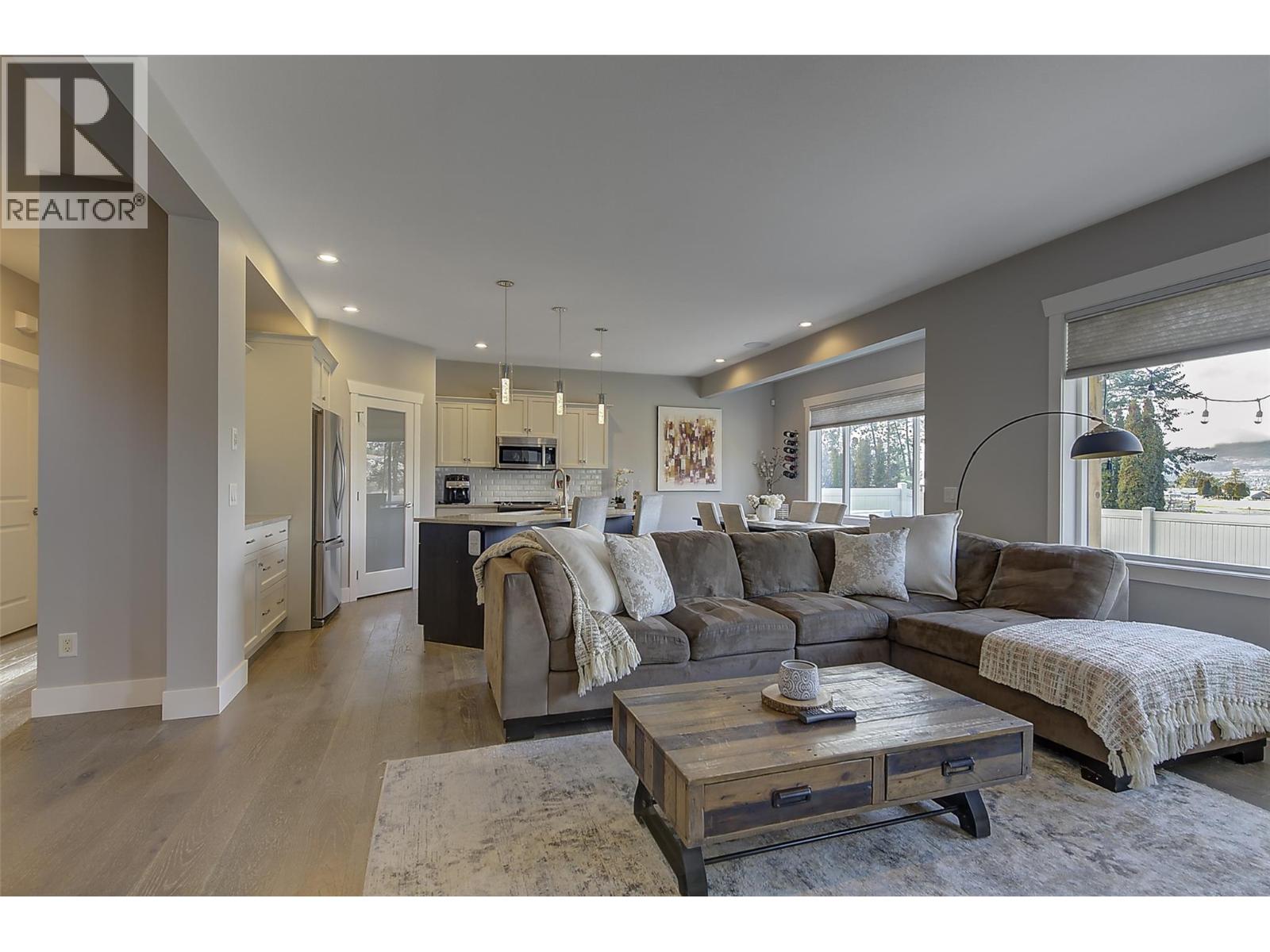  3082 Riesling Way, West Kelowna