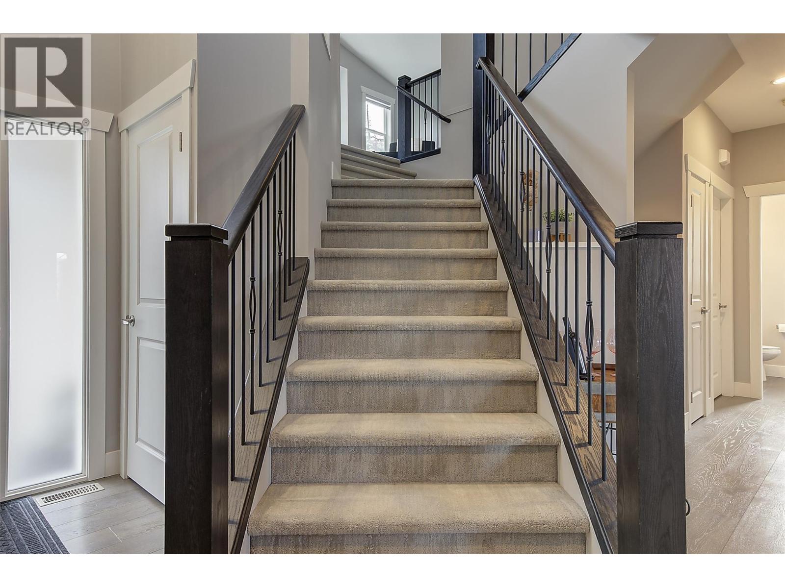  3082 Riesling Way, West Kelowna