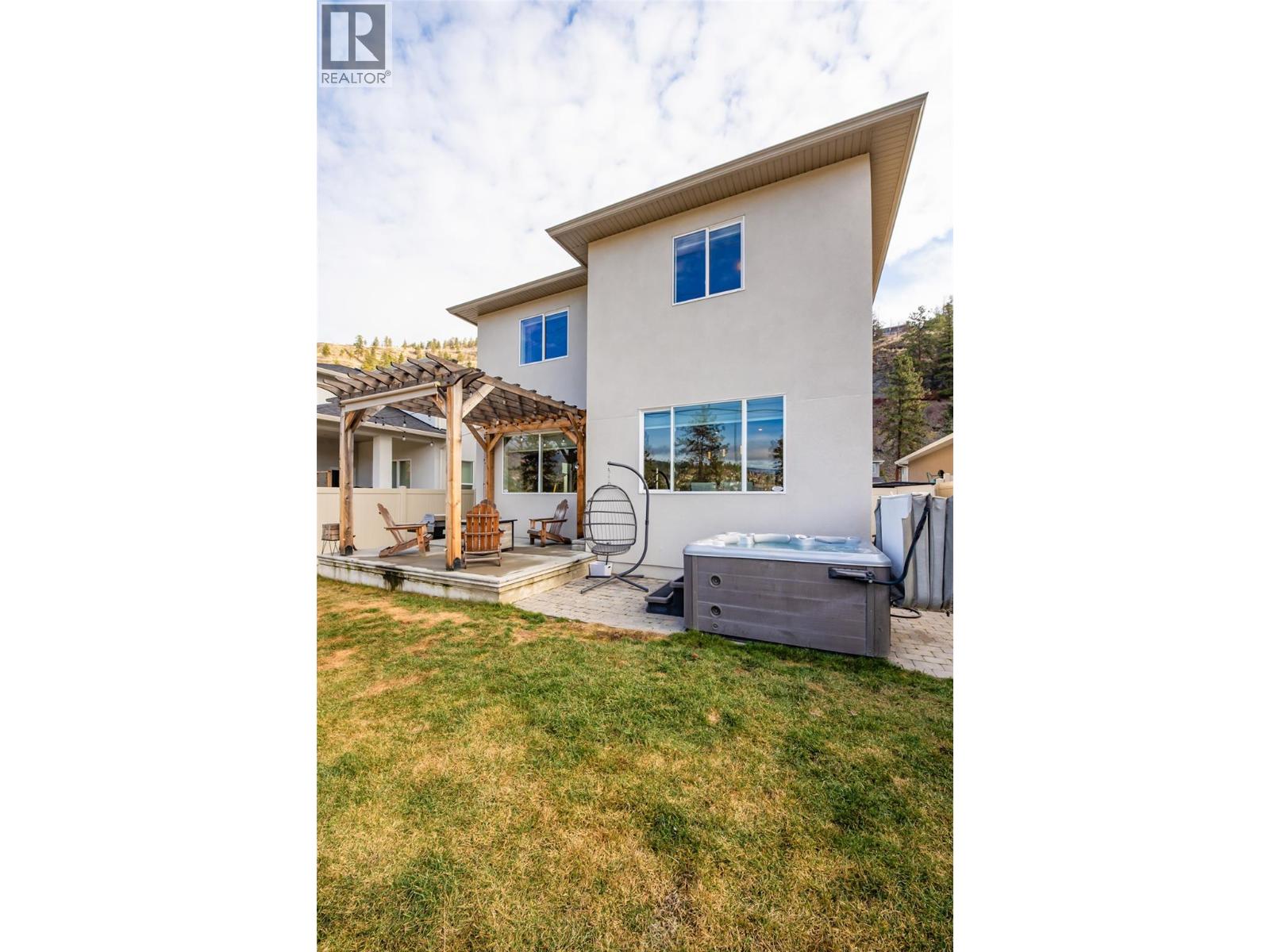  3082 Riesling Way, West Kelowna
