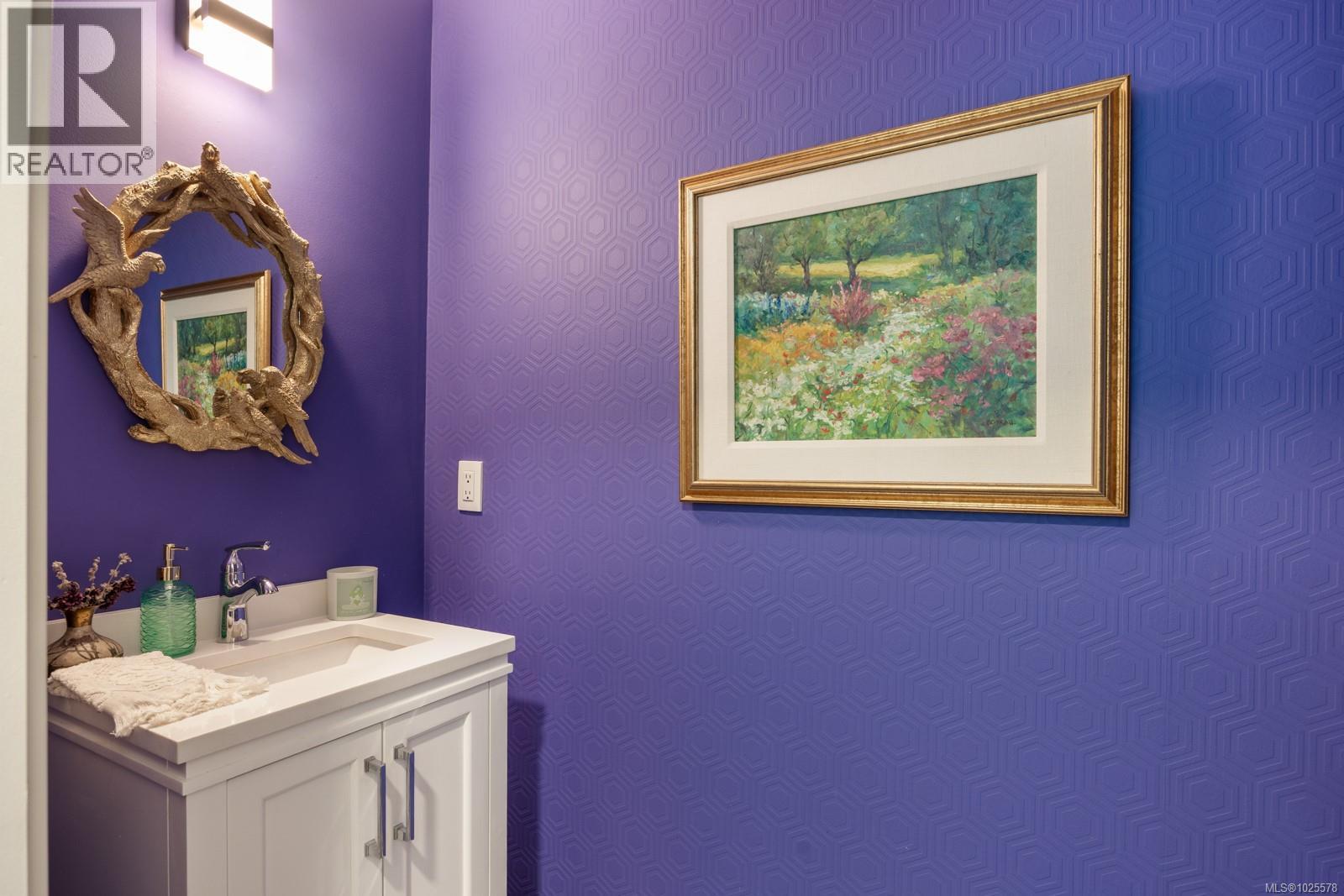 1544 Comox Ave, Comox