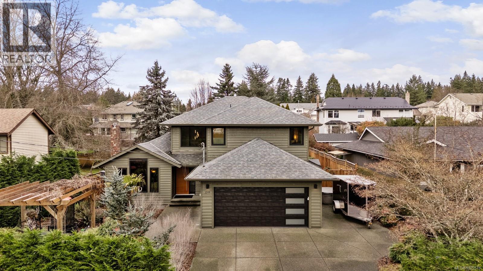 1544 Comox Ave, Comox