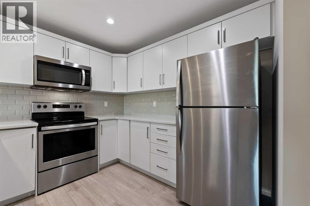 
          20 Cityside Park Northeast
            <br/>
            <span>Calgary</span>
            , 
            <span>AB</span>
             <span>T3N0X2</span>
         - Photo 16