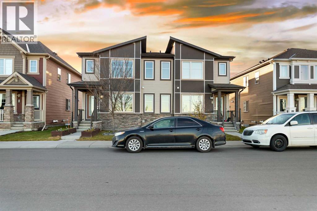 20 Cityside Park NE - Photo 2 of 45, Calgary, Alberta