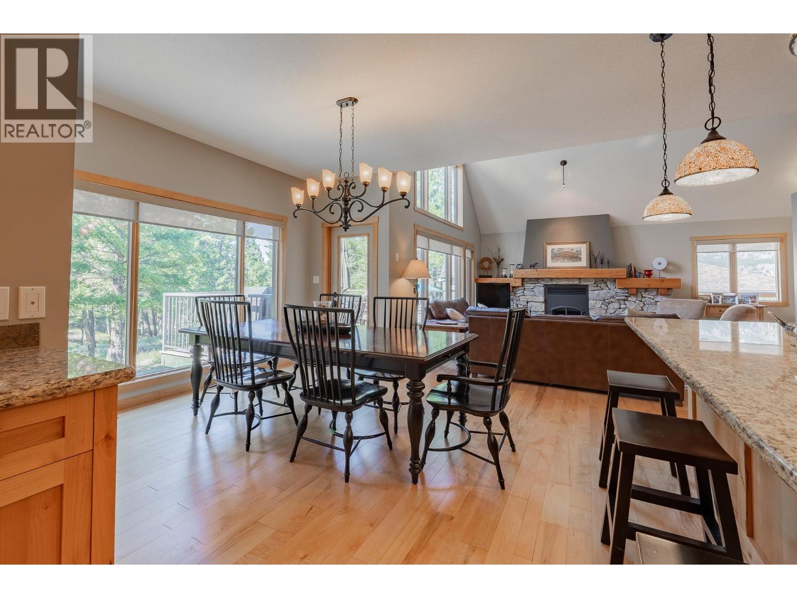 6800 COLUMBIA LAKE Road Unit# 30, Fairmont Hot Springs