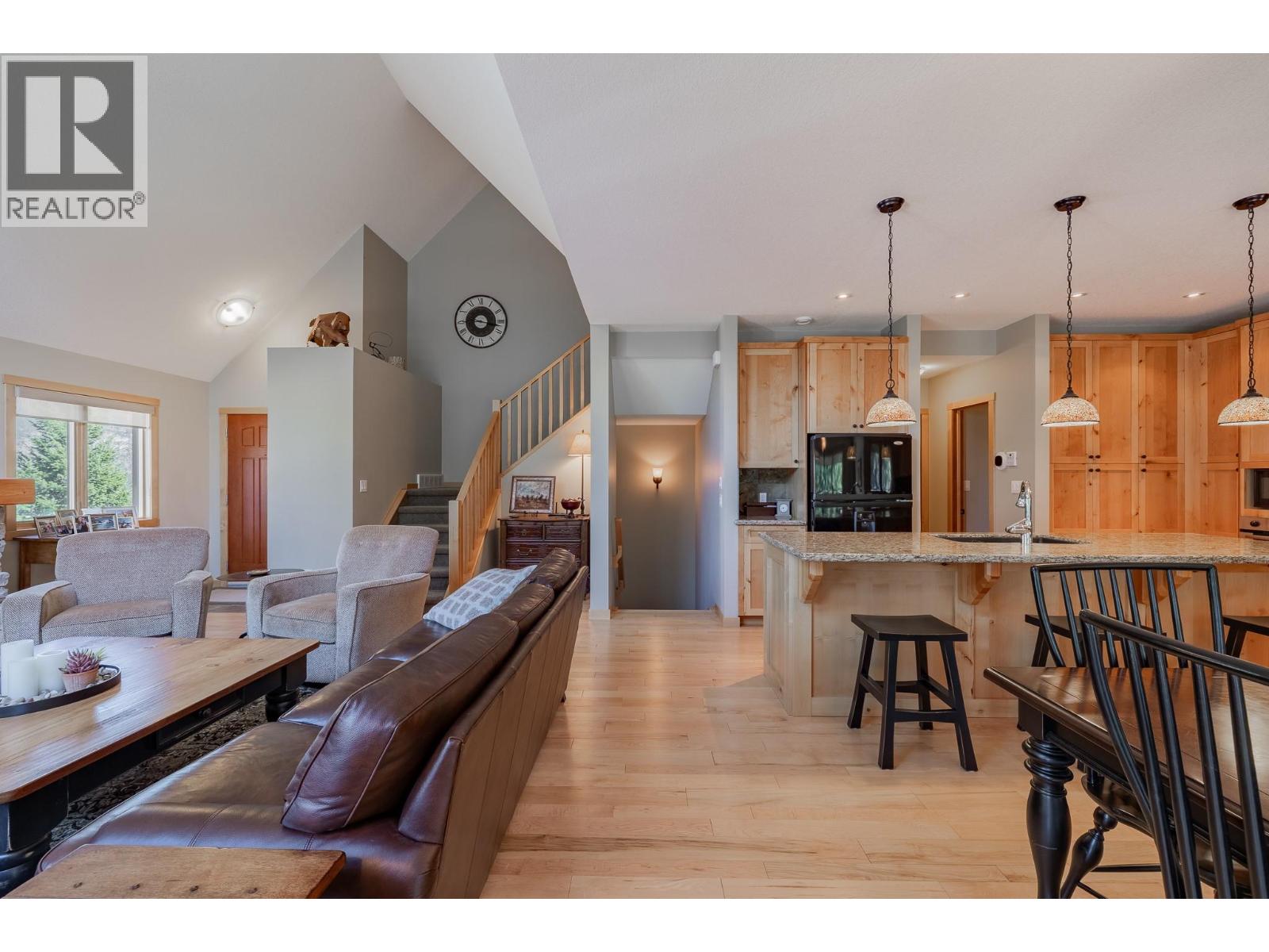 6800 COLUMBIA LAKE Road Unit# 30, Fairmont Hot Springs