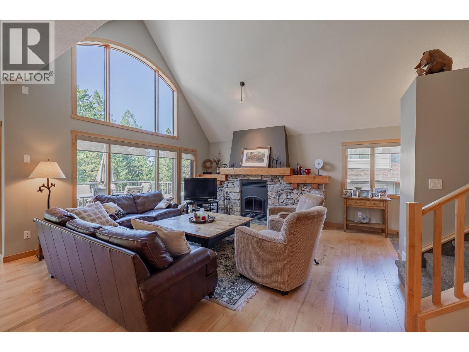 6800 COLUMBIA LAKE Road Unit# 30, Fairmont Hot Springs