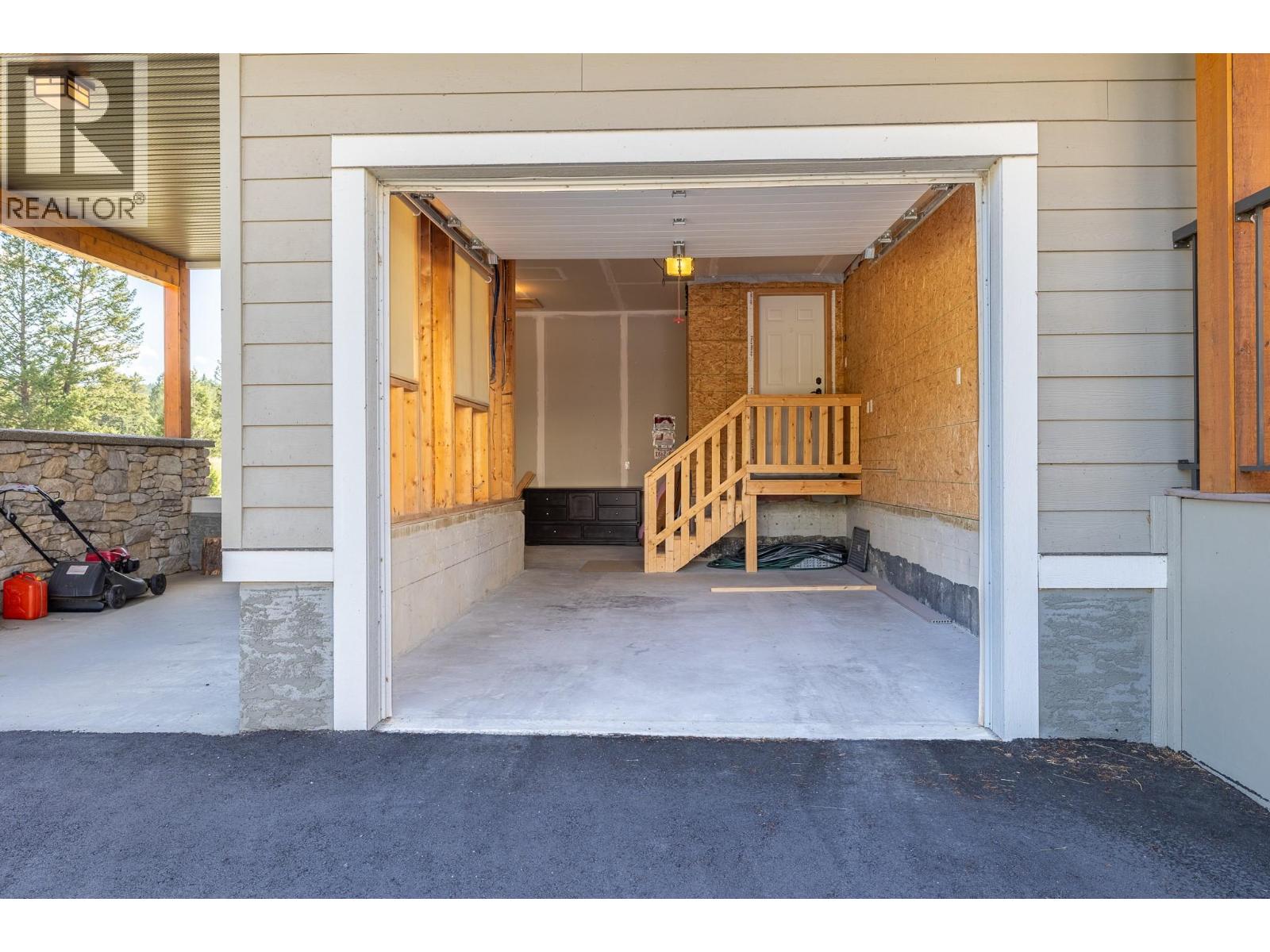 6800 COLUMBIA LAKE Road Unit# 30, Fairmont Hot Springs