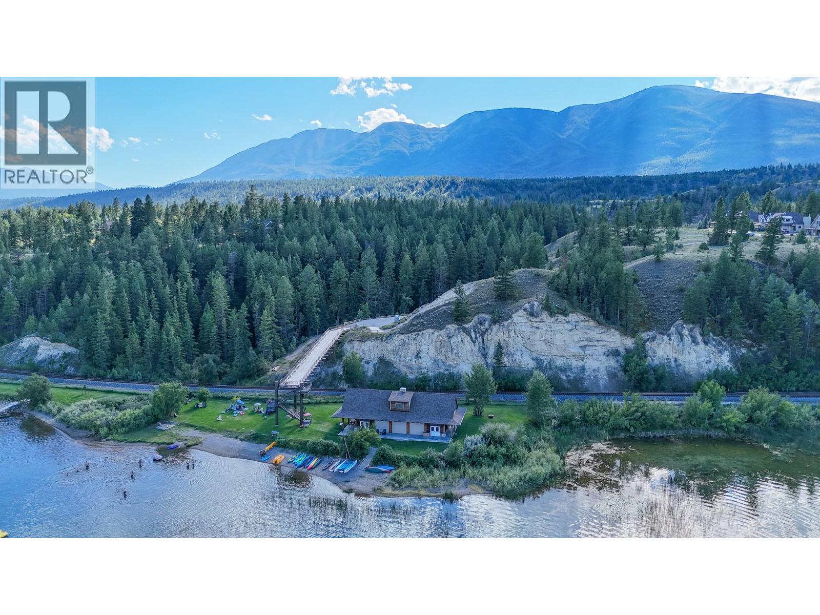 6800 COLUMBIA LAKE Road Unit# 30, Fairmont Hot Springs