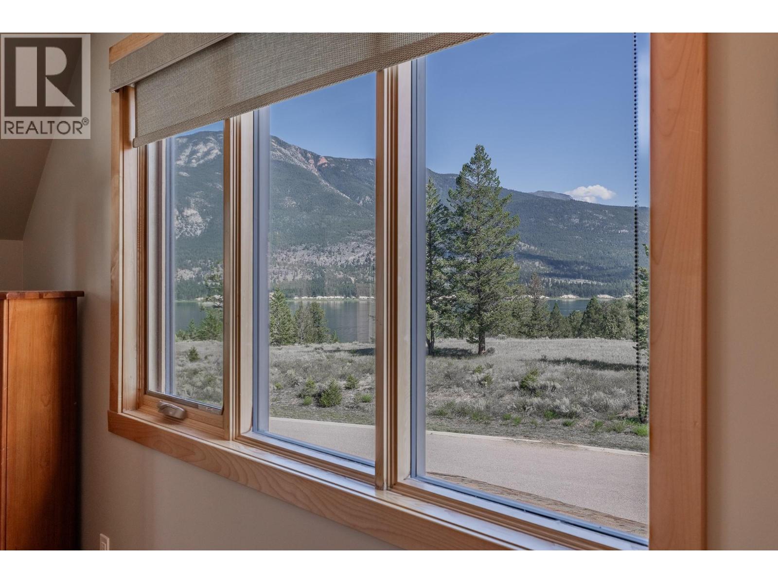 6800 COLUMBIA LAKE Road Unit# 30, Fairmont Hot Springs