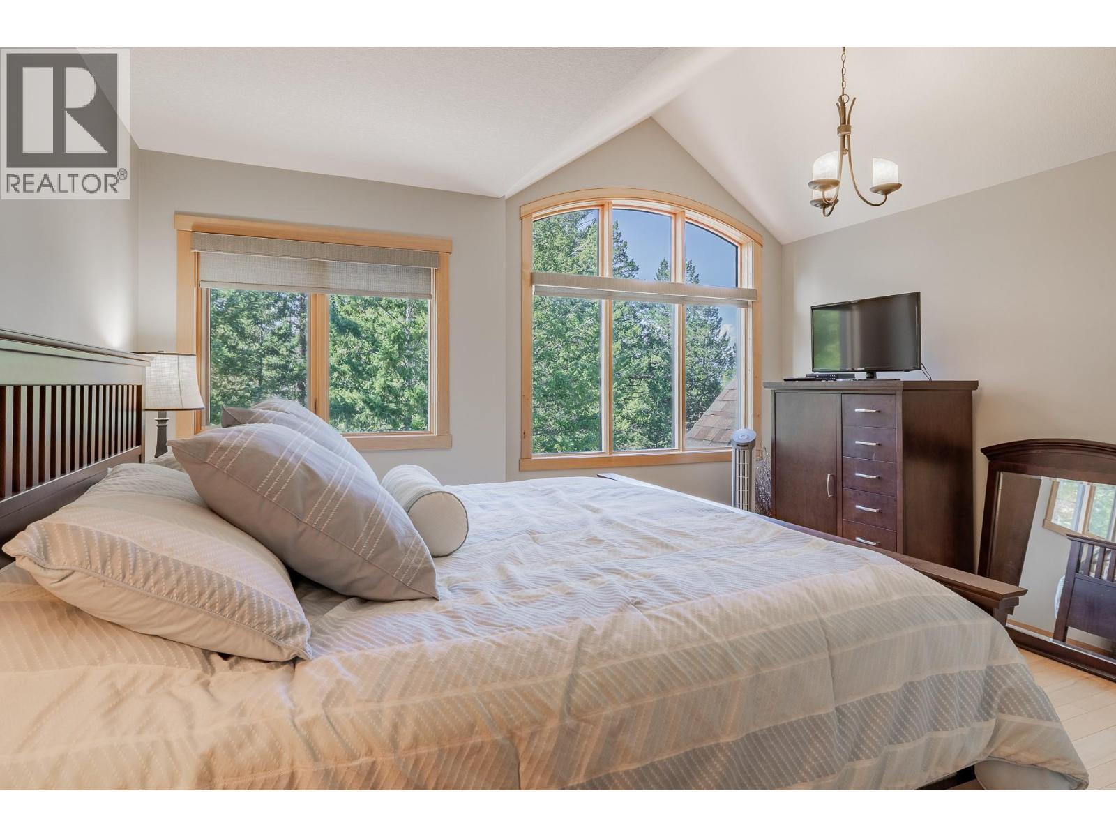 6800 COLUMBIA LAKE Road Unit# 30, Fairmont Hot Springs