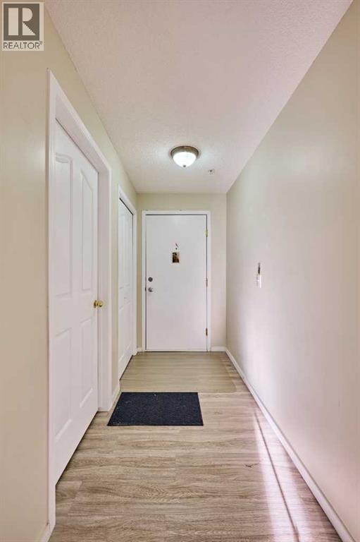 Single Family House for Sale in   Somervale Court SW Somerset Calgary 