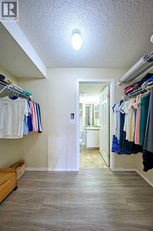 Single Family House for Sale in   Somervale Court SW Somerset Calgary 