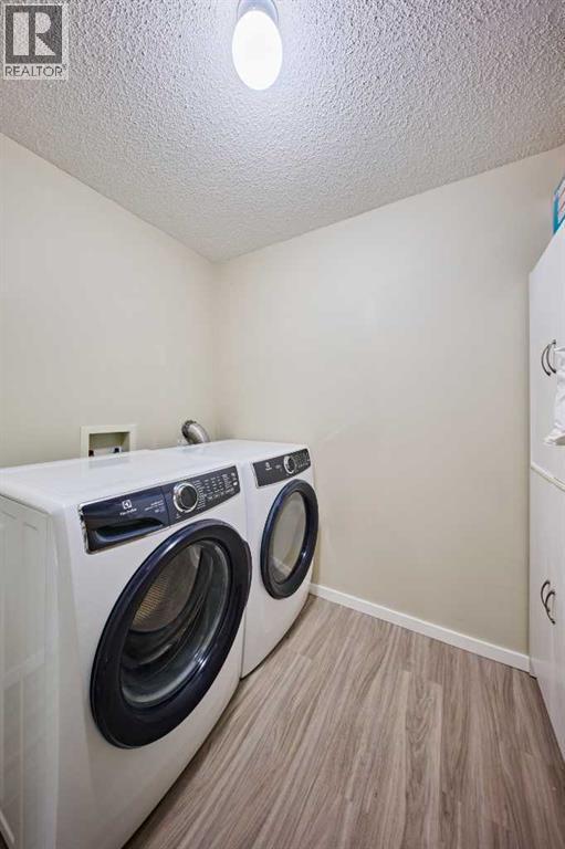 Single Family House for Sale in   Somervale Court SW Somerset Calgary 