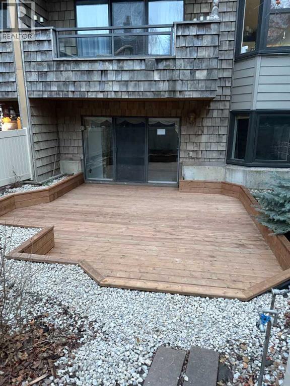 Single Family House for Sale in    Street NW Varsity Calgary 