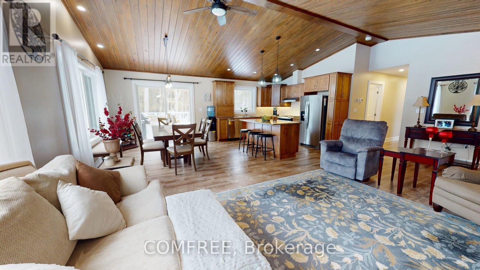 939 BURNSTOWN ROAD - Photo 3 of 27, McNab/Braeside, Ontario