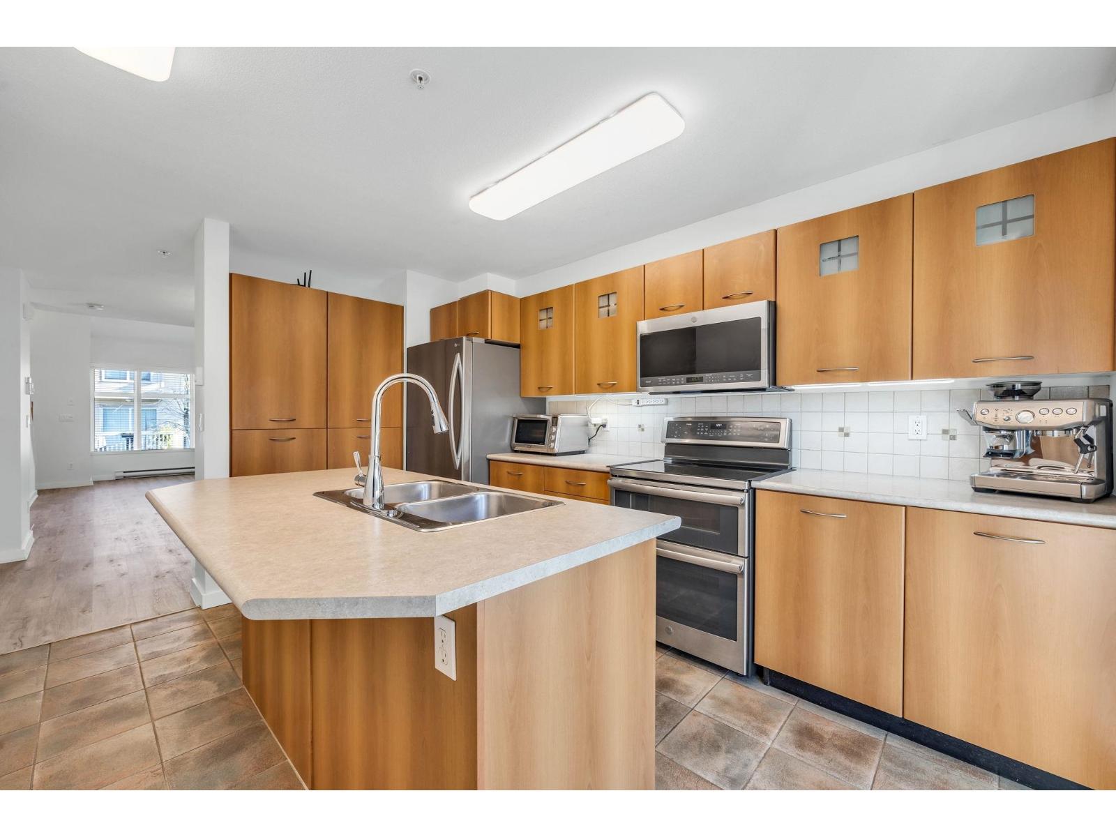 4 7179 201 STREET, Langley