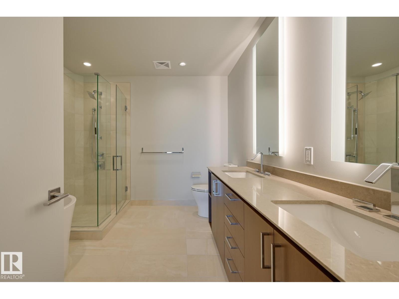 #3901 10360 102 ST NW, Edmonton