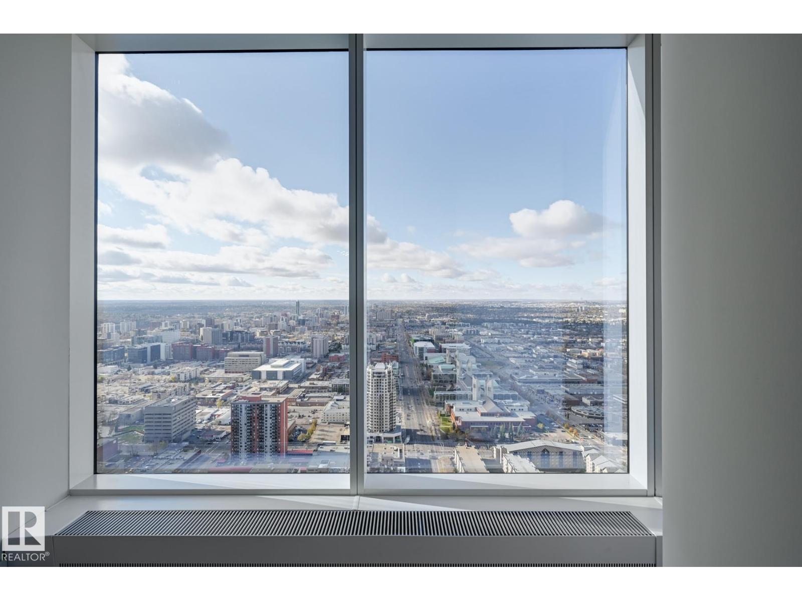 #3901 10360 102 ST NW - 19