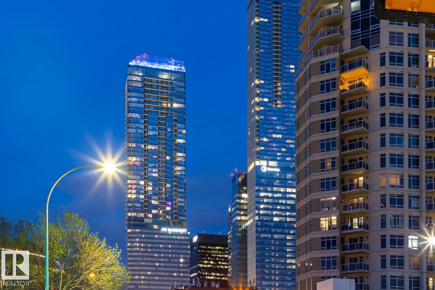 #3901 10360 102 ST NW, Edmonton