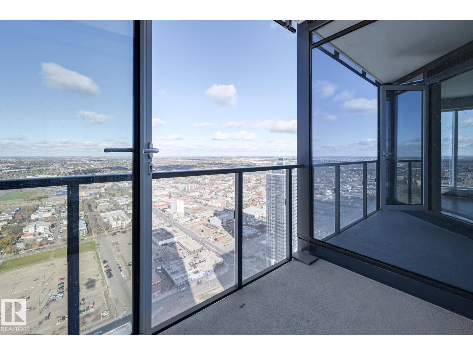 #3901 10360 102 ST NW - 5