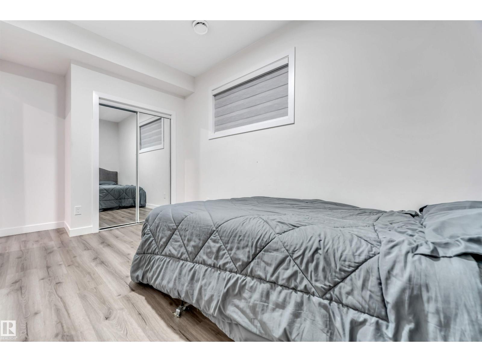 1522 17 AV NW, Edmonton