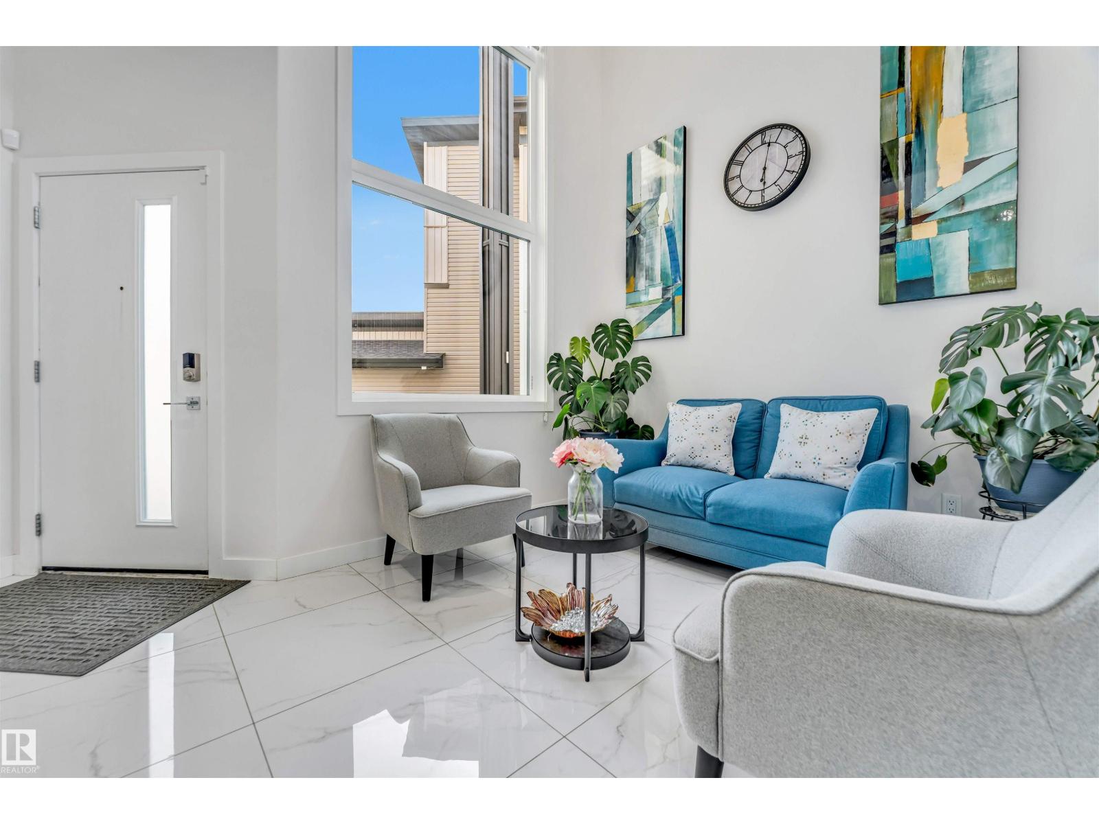 1522 17 AV NW, Edmonton