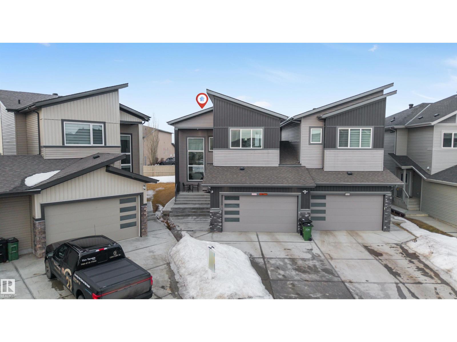 1522 17 AV NW, Edmonton