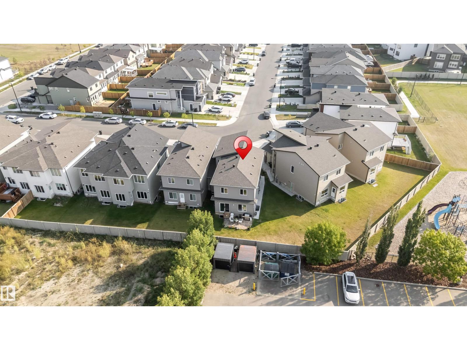 1522 17 AV NW, Edmonton