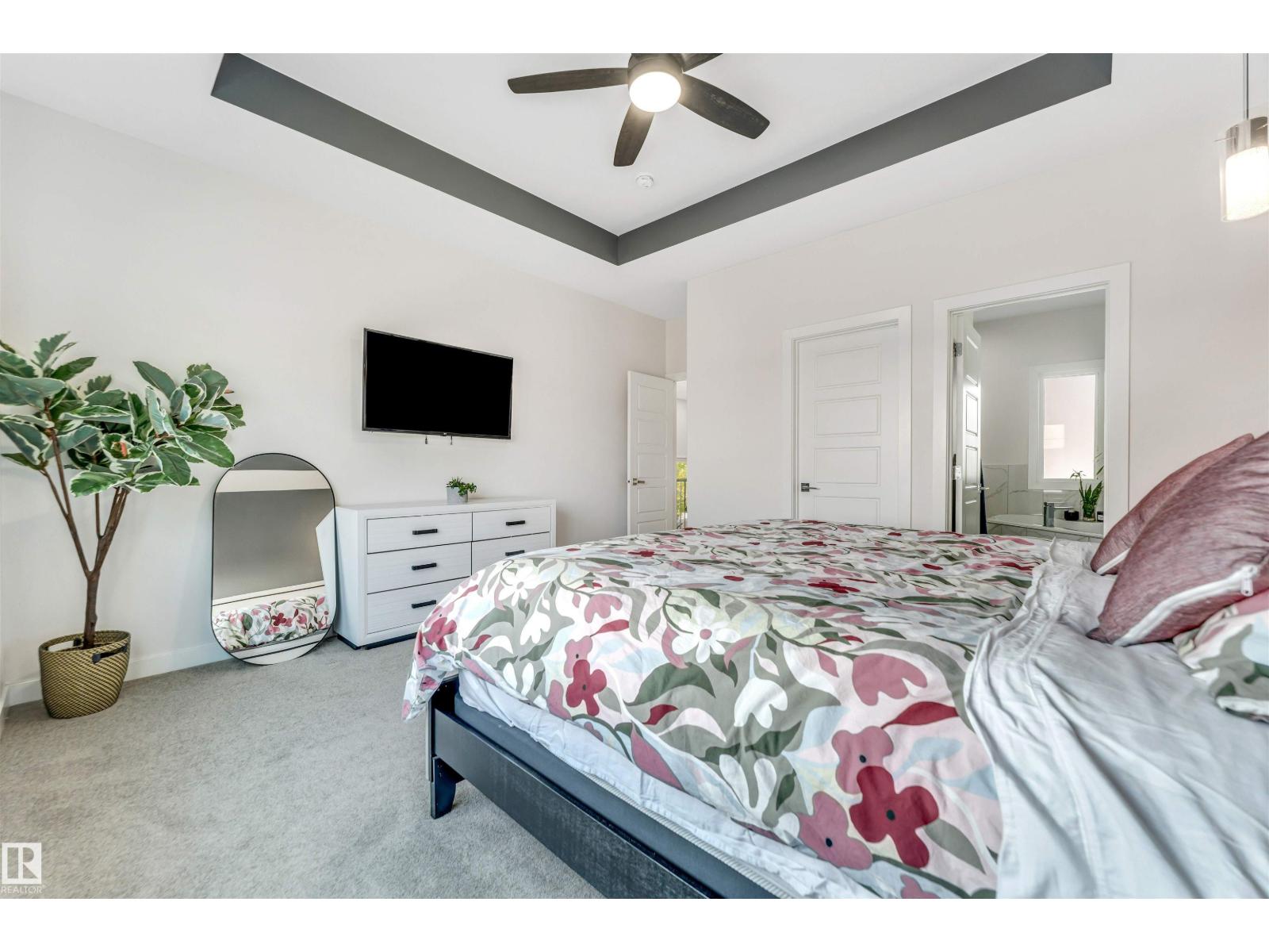 1522 17 AV NW, Edmonton